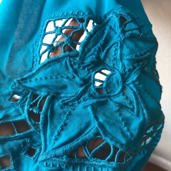 Lost April embroidered dress - Picture 7 of 12